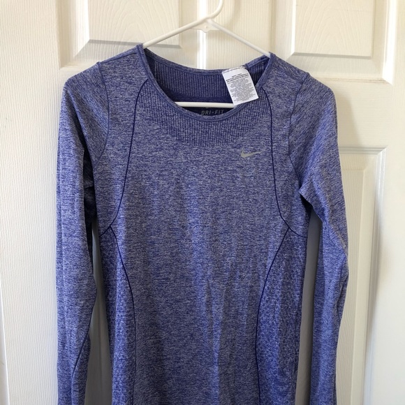 Nike Tee - Picture 1 of 1